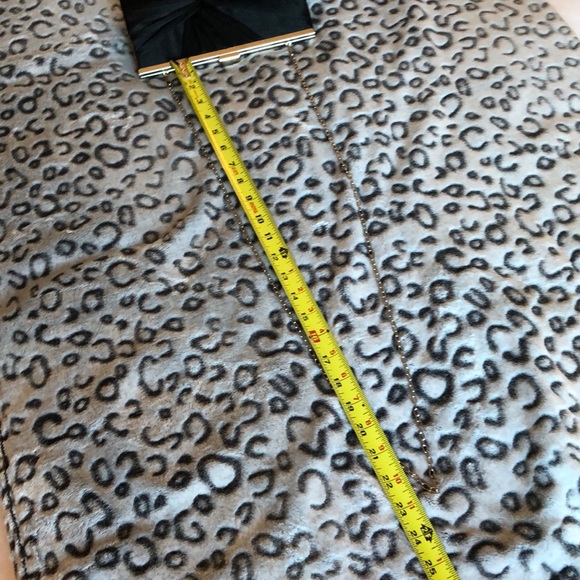 Black Clutch - Picture 6 of 7